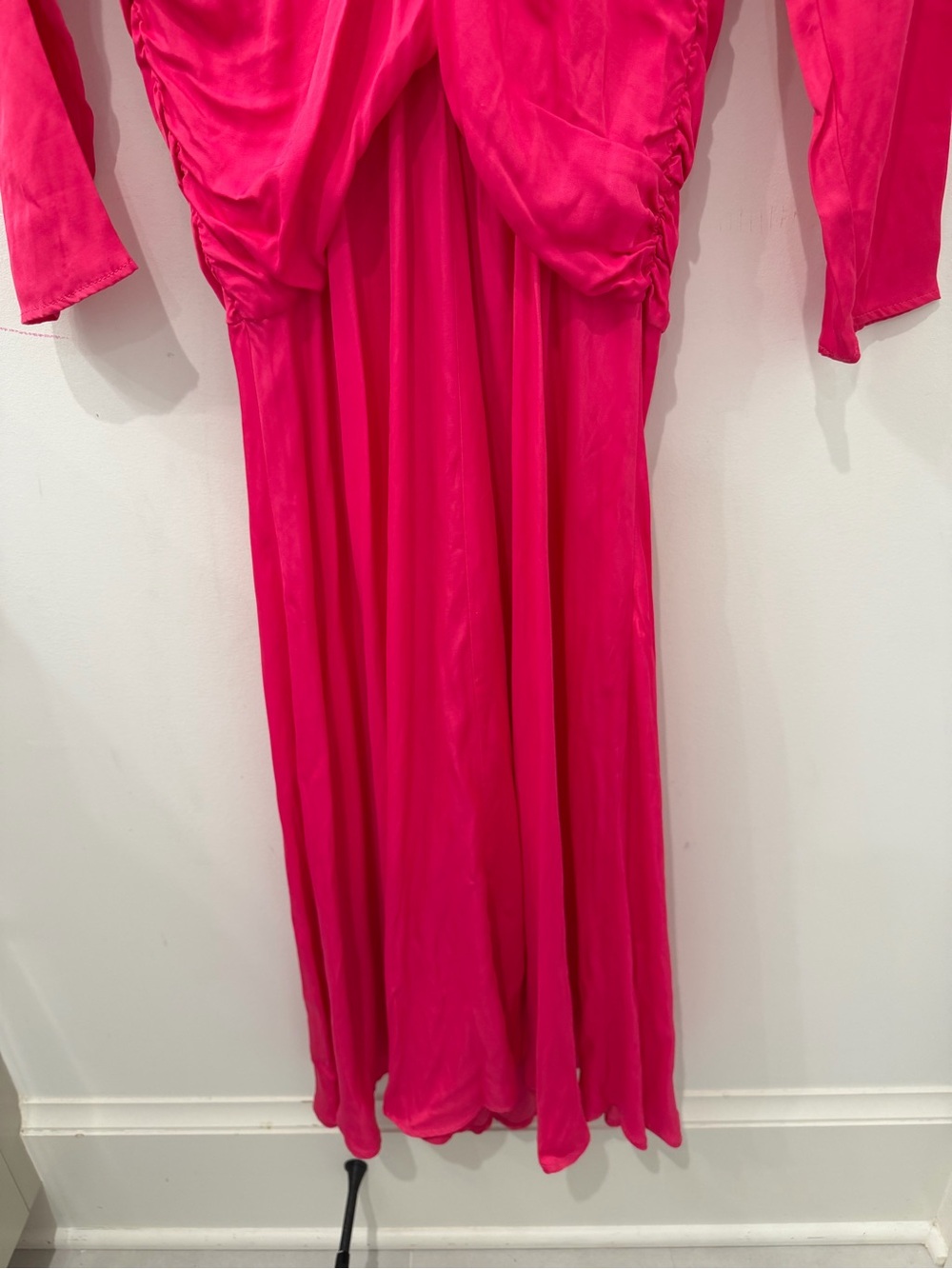 NWT FARM RIO Pink Long Sleeve Ruched Waist Midi Dress - Picture 8 of 10